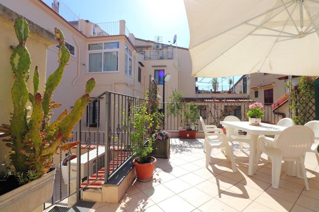 Anthony House - De Vivo Realty Appartement Sorrento