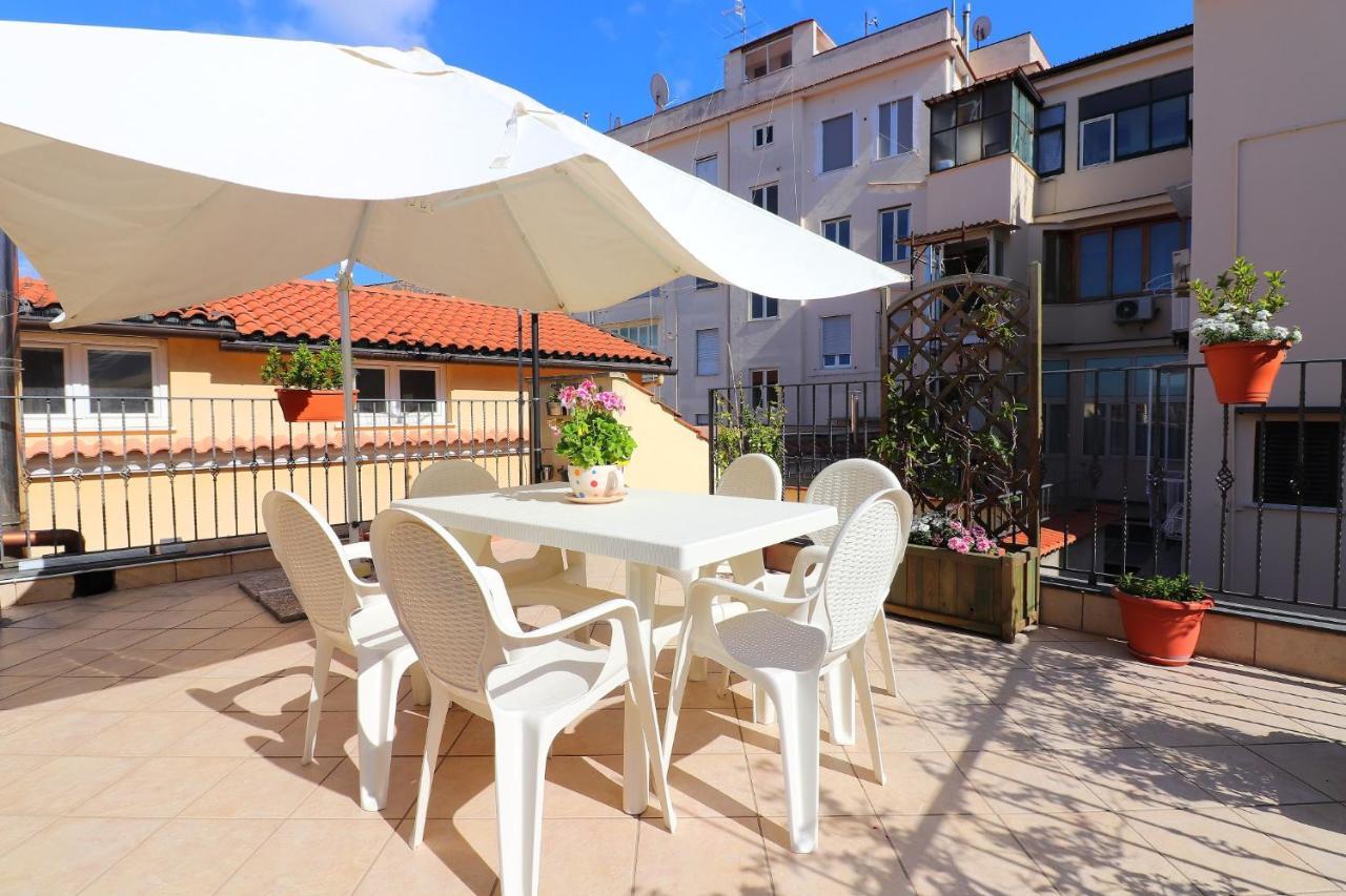 Anthony House - De Vivo Realty Appartement *
