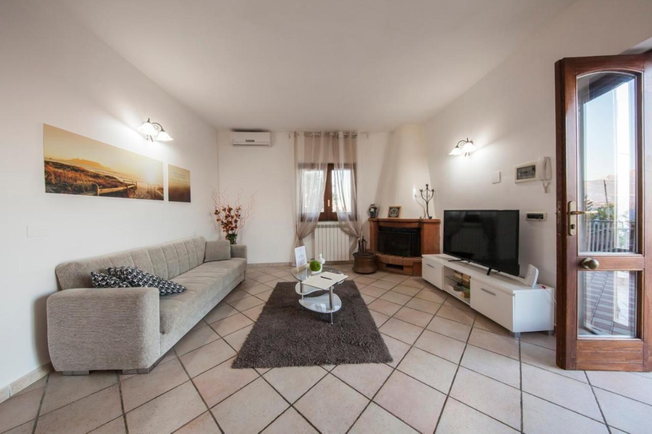 Malu Sorrento