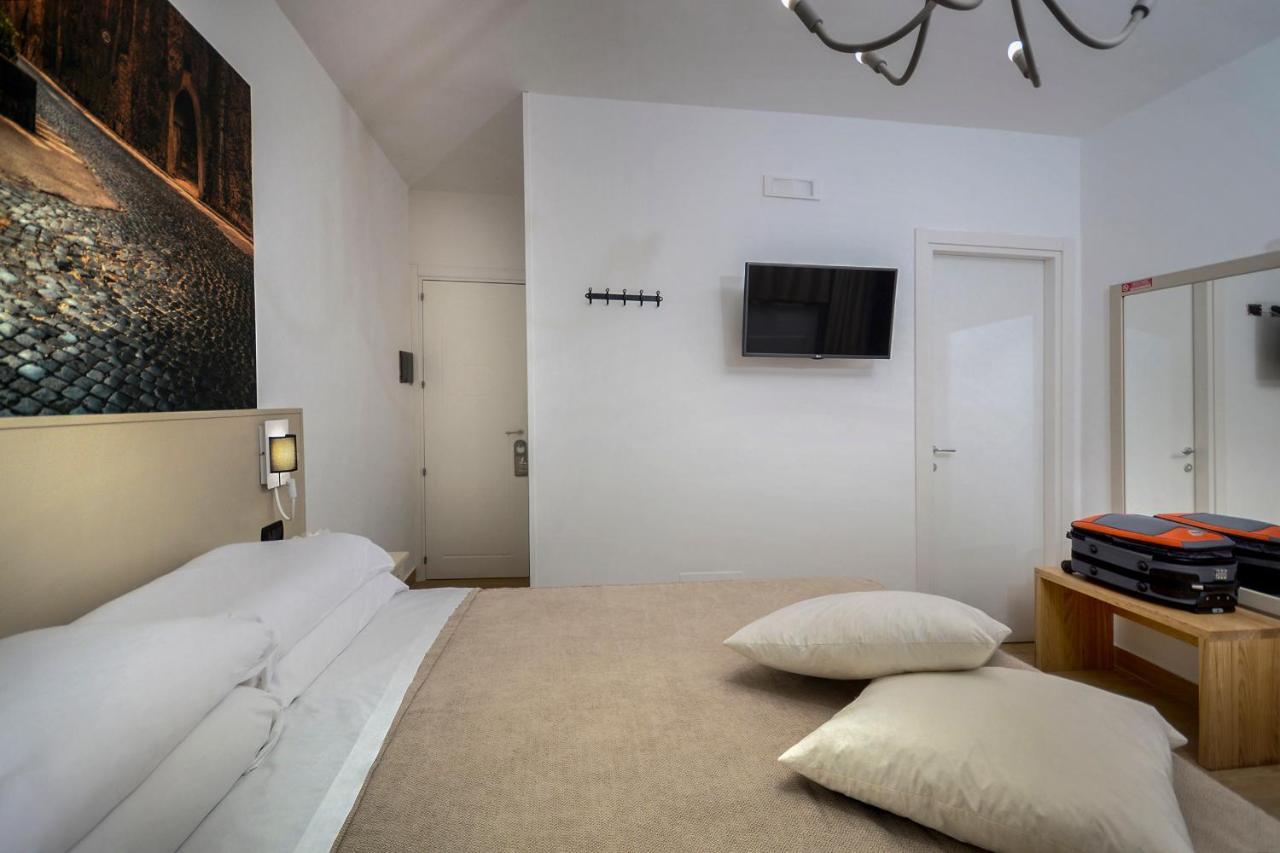 Bed & Breakfast Queen 2*
