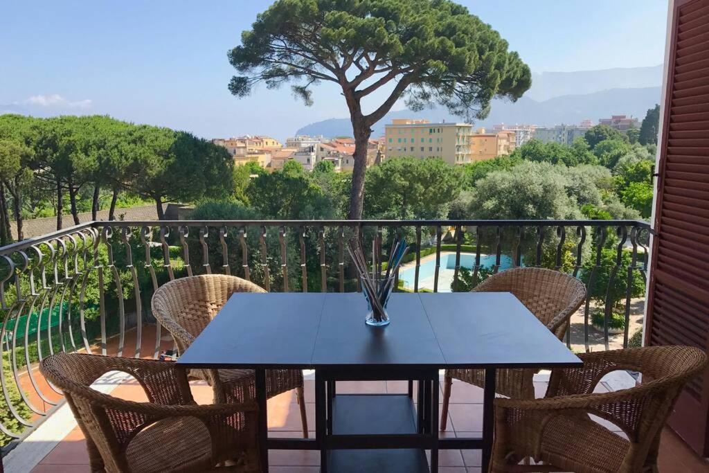 Cozy * Sorrento