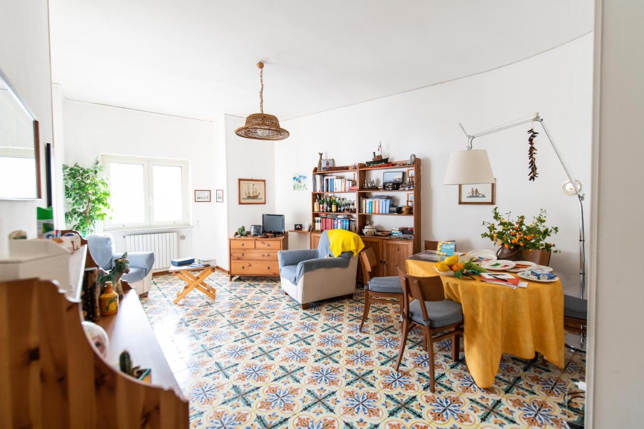 Virginia's Appartement Sorrento