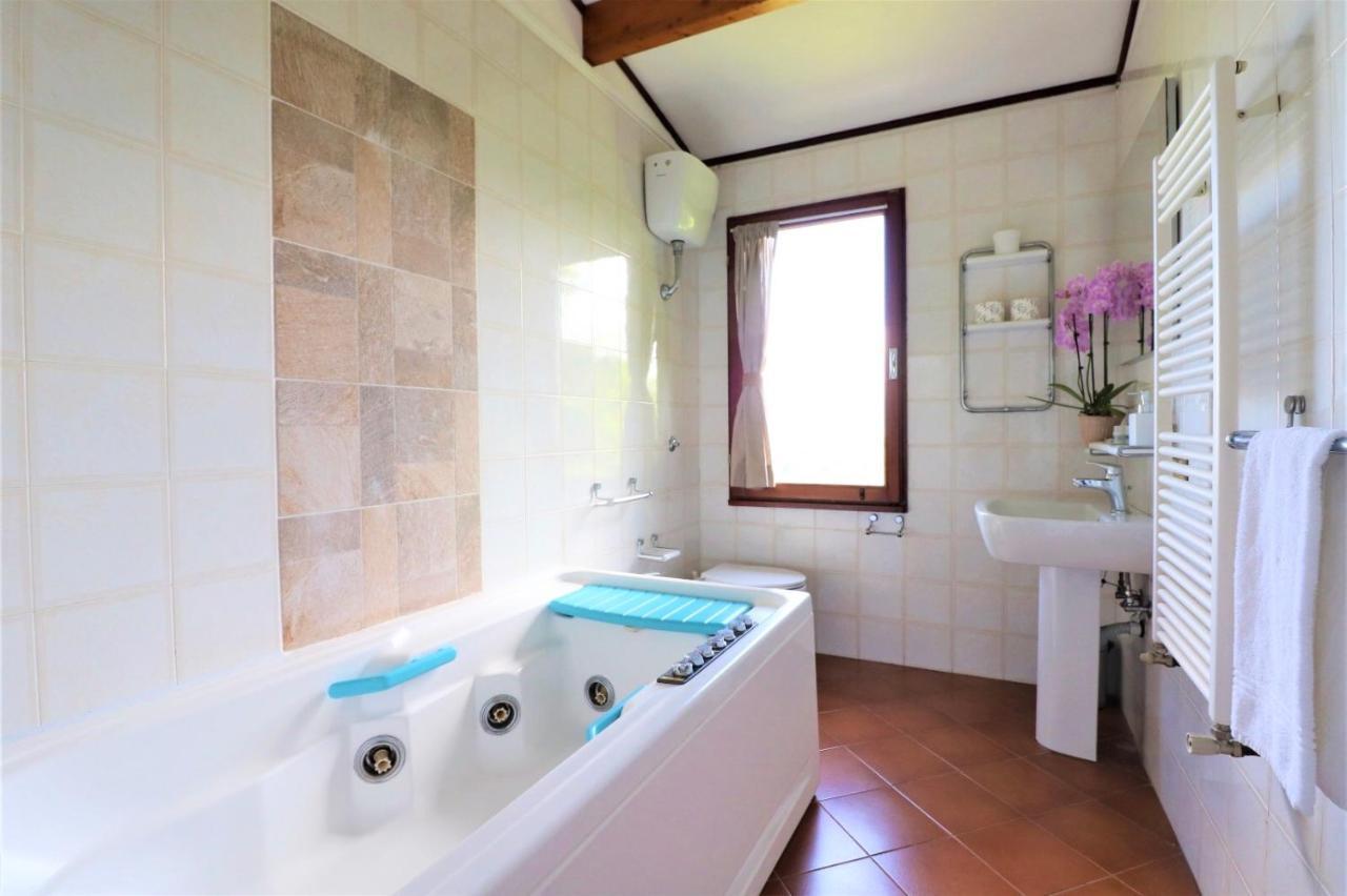 Privata Con Biliardo E Vista Sul Golfo Di Napoli Villa Sorrento
