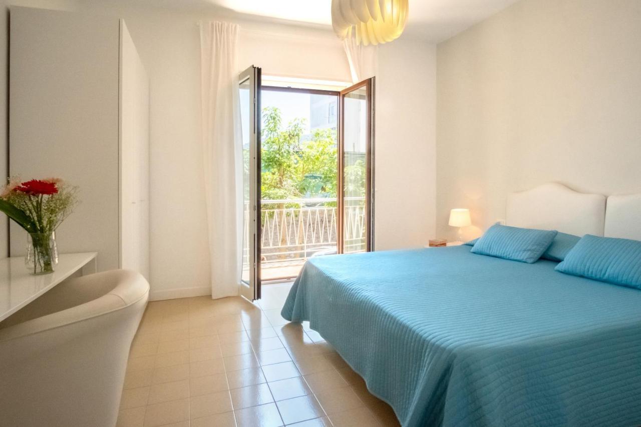 Bright House Sorrento