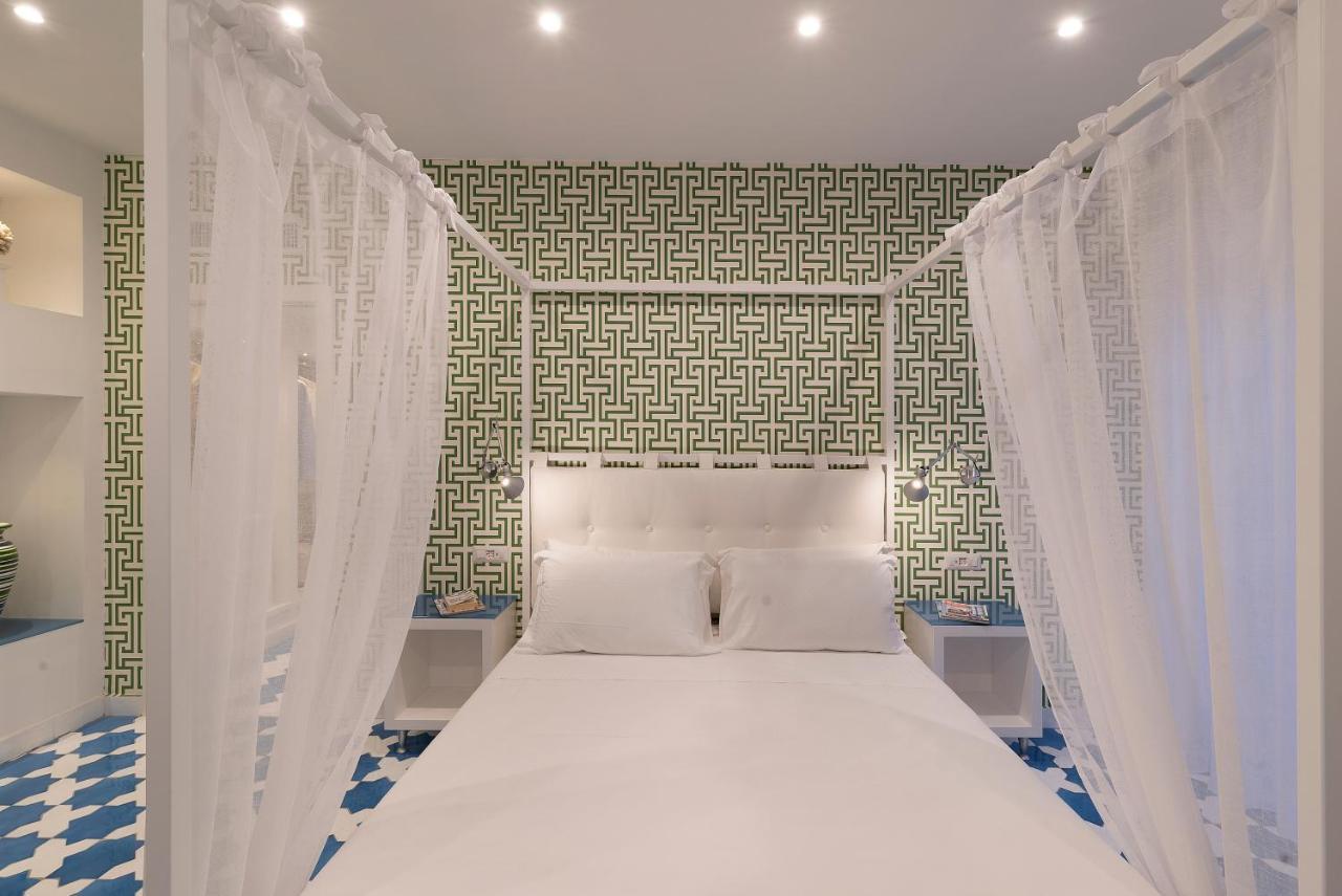 Apartment Luxury&romantic With Balcony In Sorrento