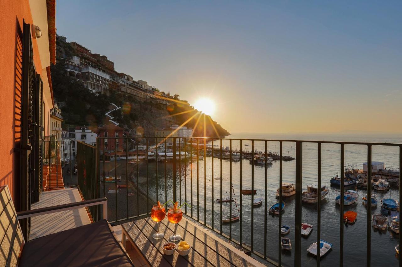 Seaview By The Sea With Terrace Sorrento