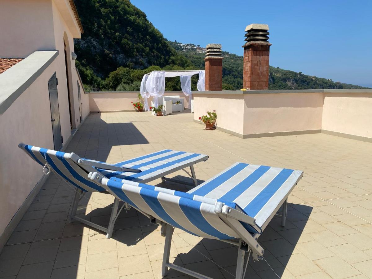 Achille Appartement *