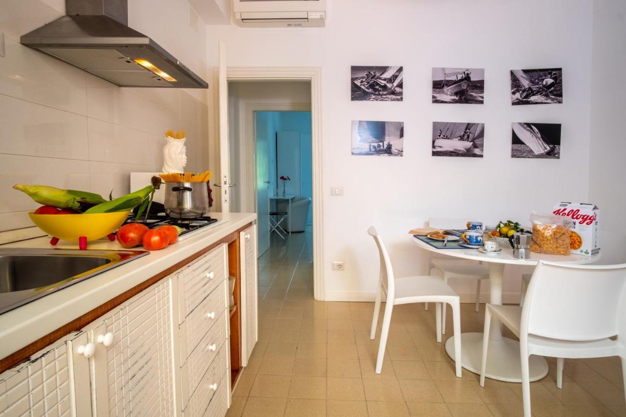 Bright House Apartment