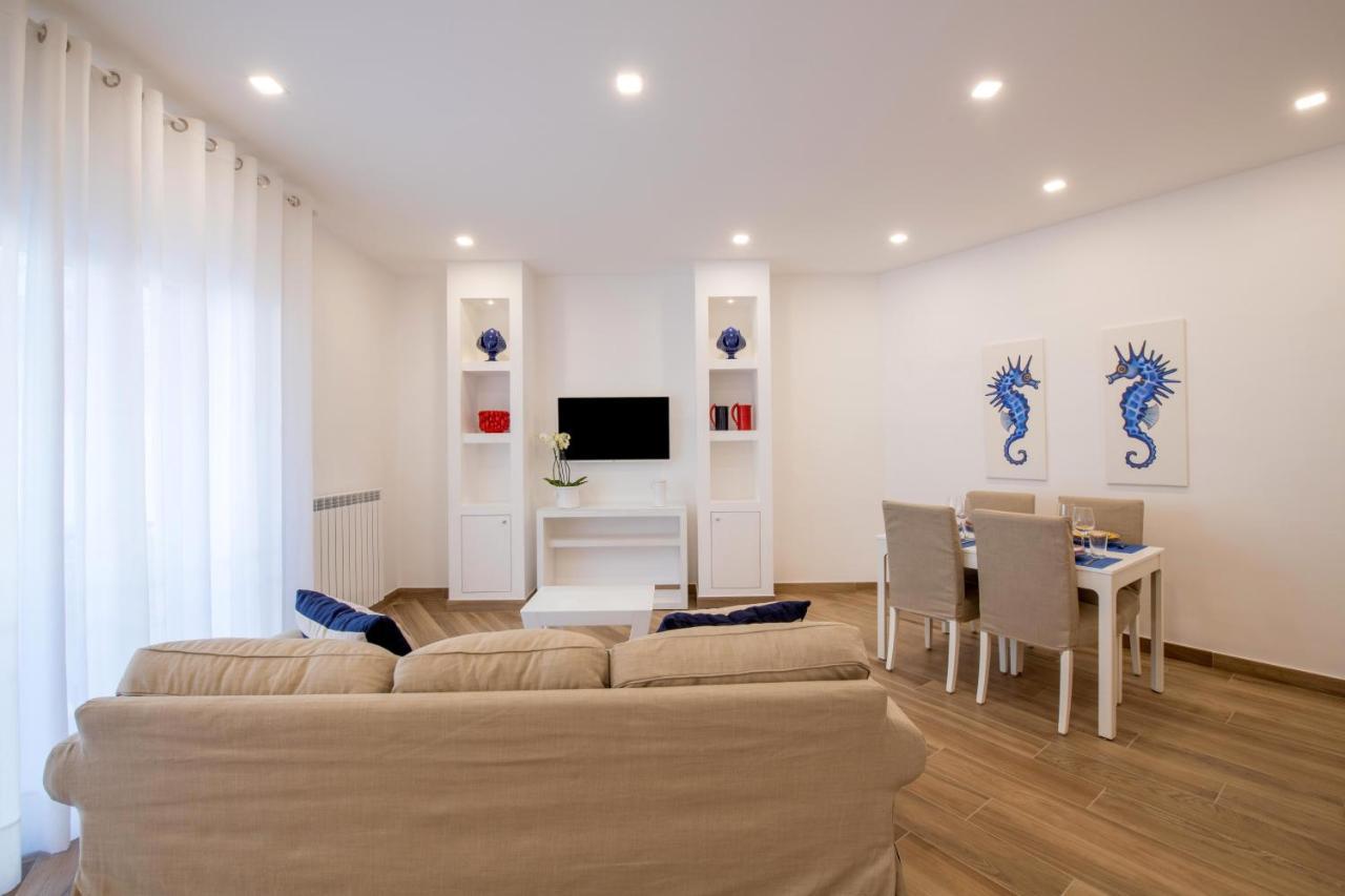 Solymar Due Apartment