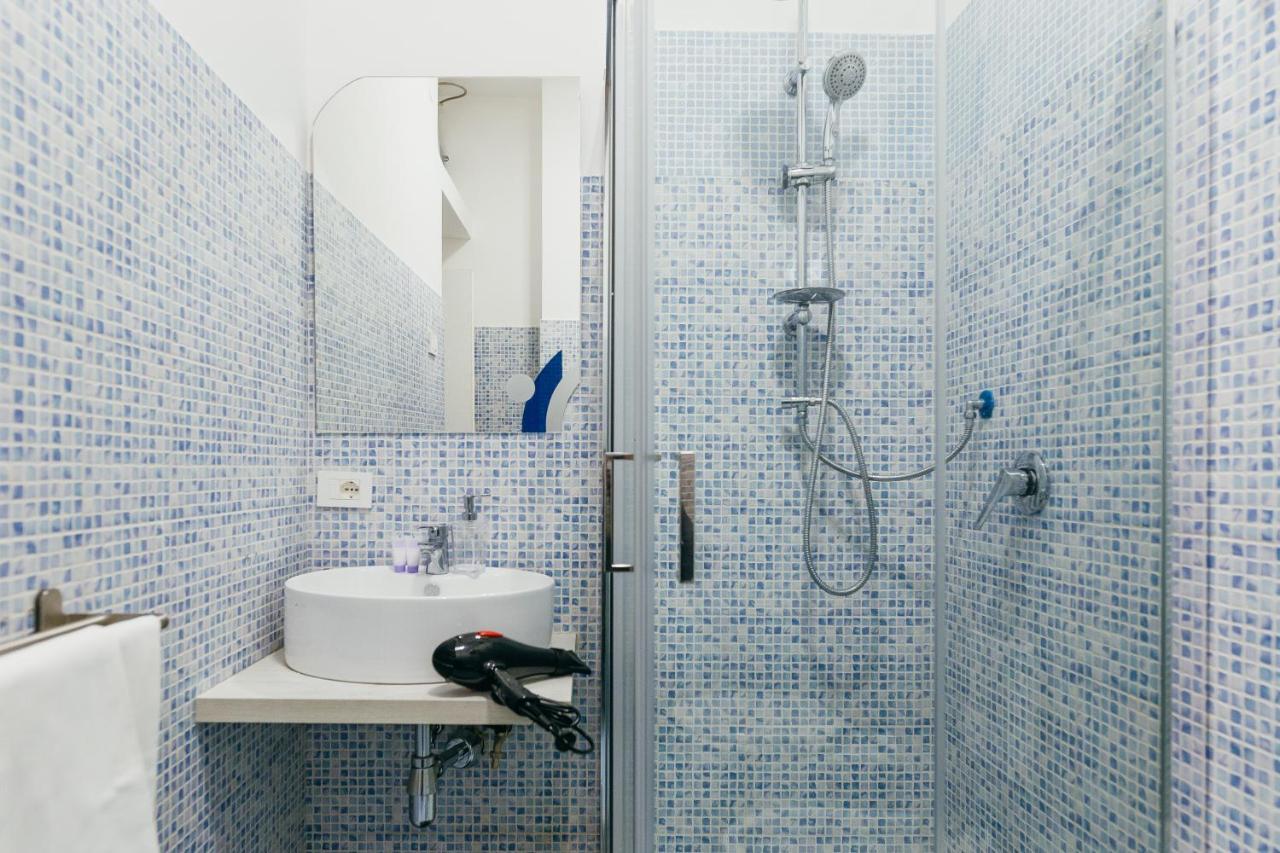 Sorrento City Apartment *