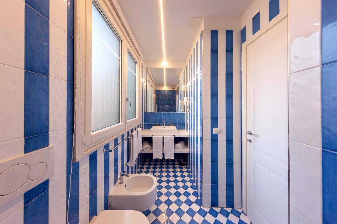 Apartment Luxury&romantic With Balcony In