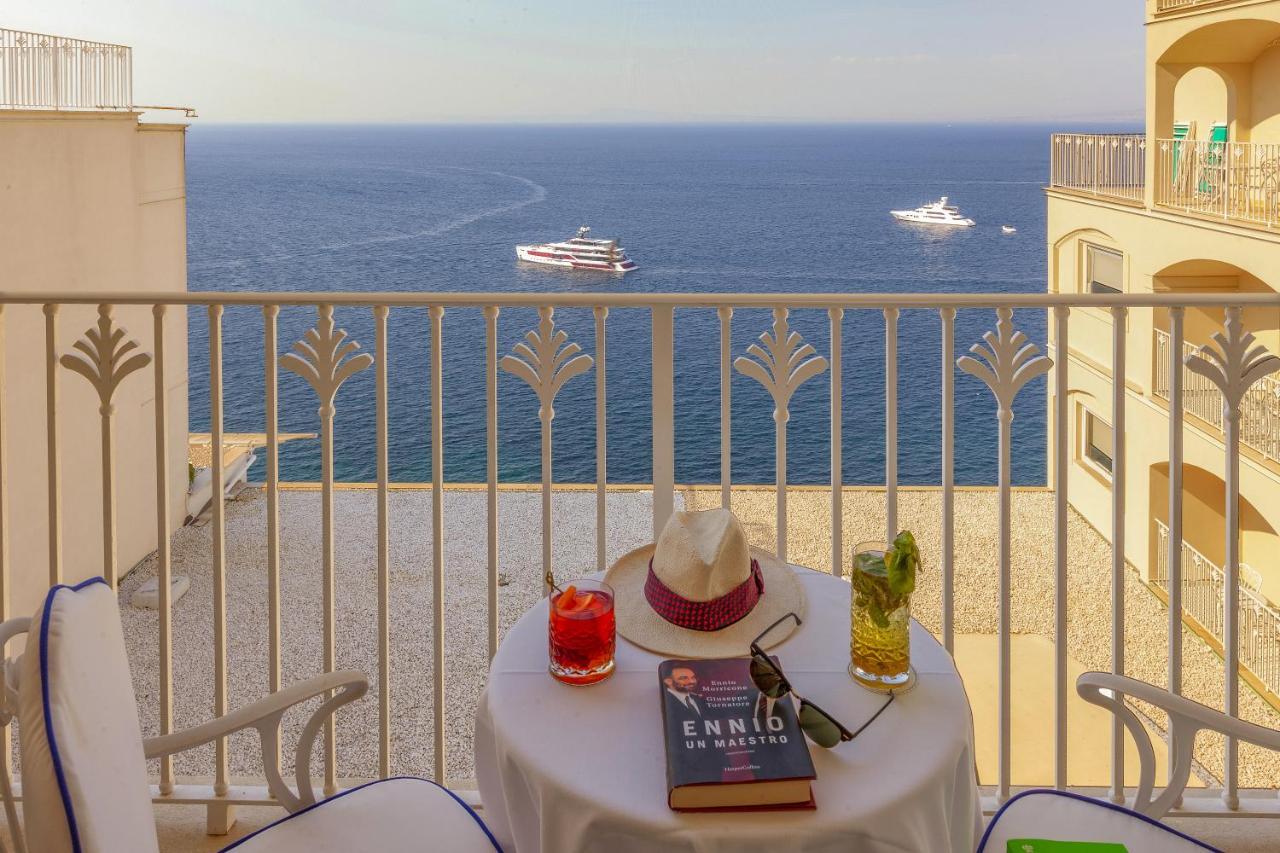 Hotel Grand Riviera