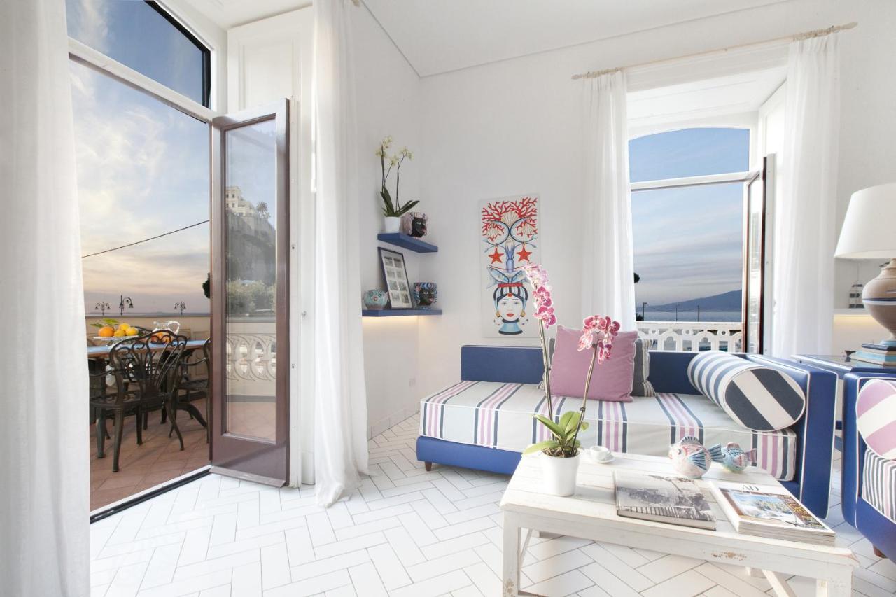 - La Terrazza Sul Porto Apartment Sorrento