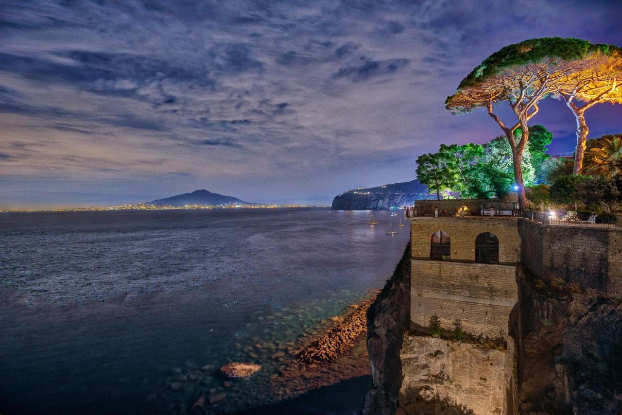 - Galidia Villa Sorrento