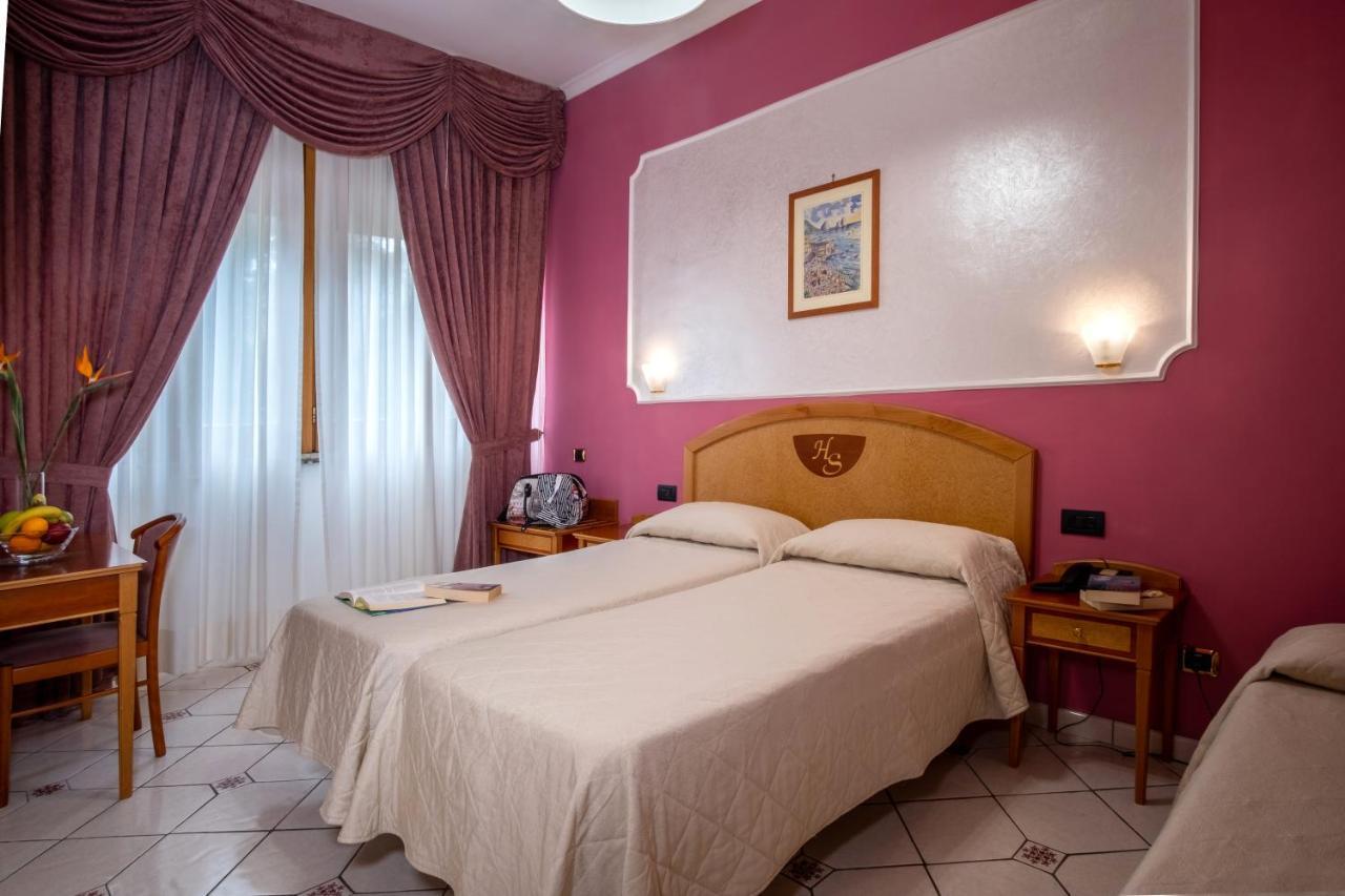 Savoia 3*