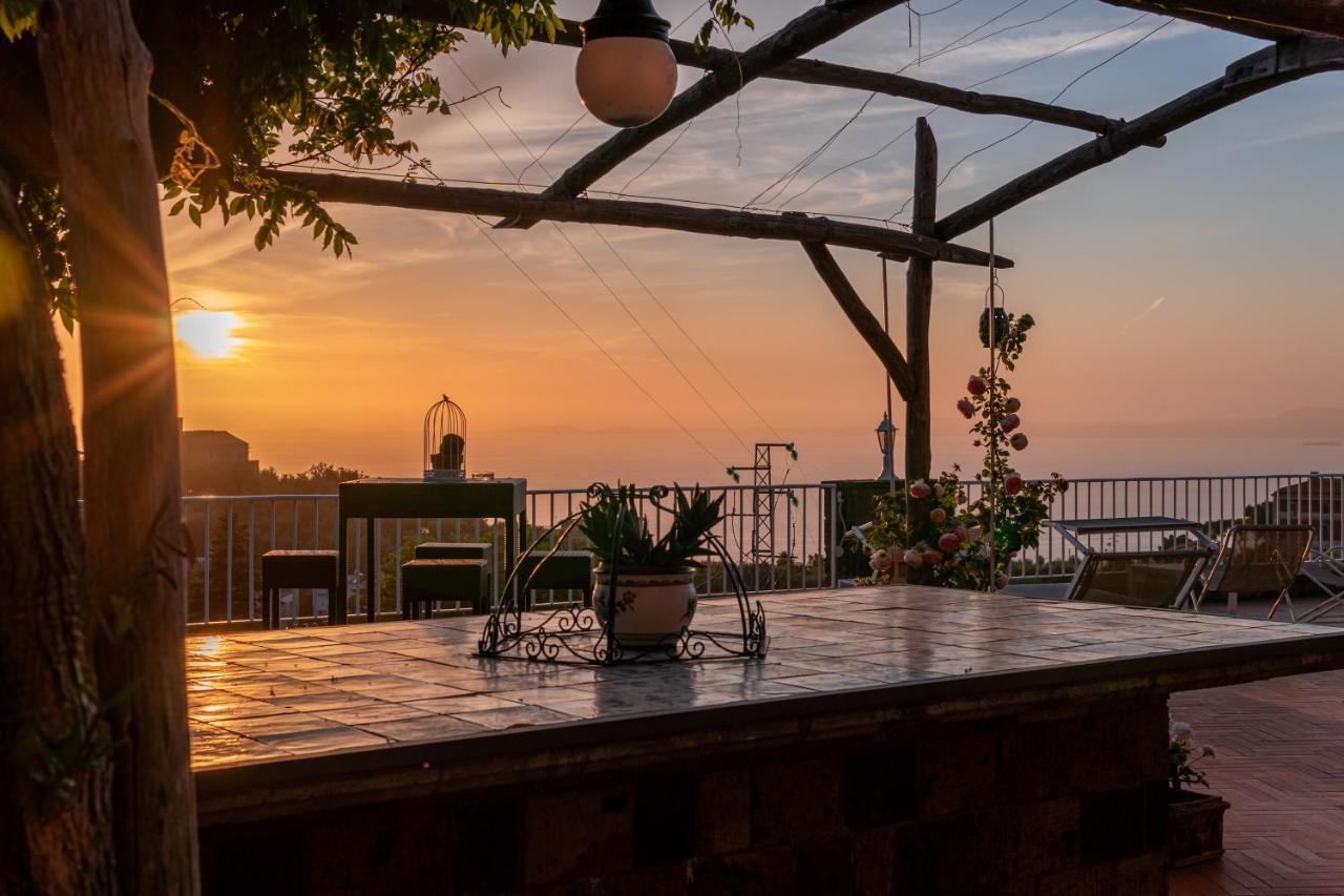 Villa Carolina Sorrento Private Heated Mini Pool And Sea View