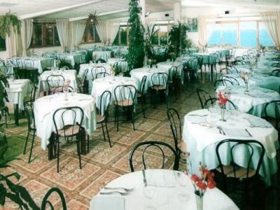 Cavour 3*