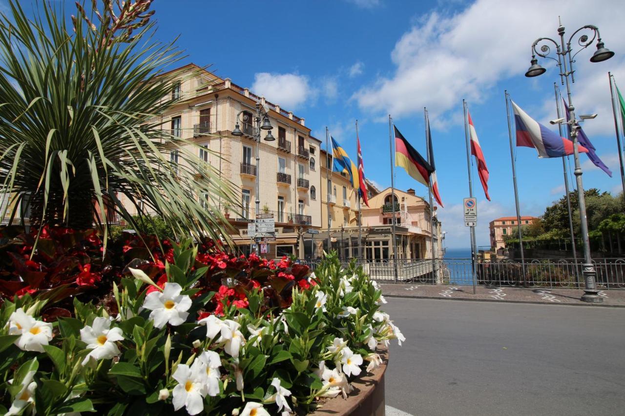 Piazza Tasso Relais Bed & Breakfast 2*
