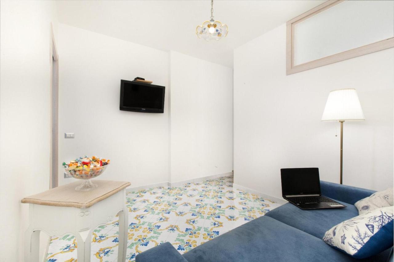 Millie Guest house *