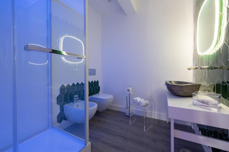 Diamond Guest house 3*