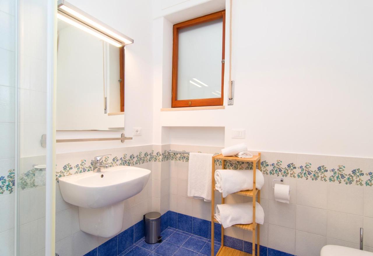 Casa Enza, For Up To 5 People, Center Sorrento