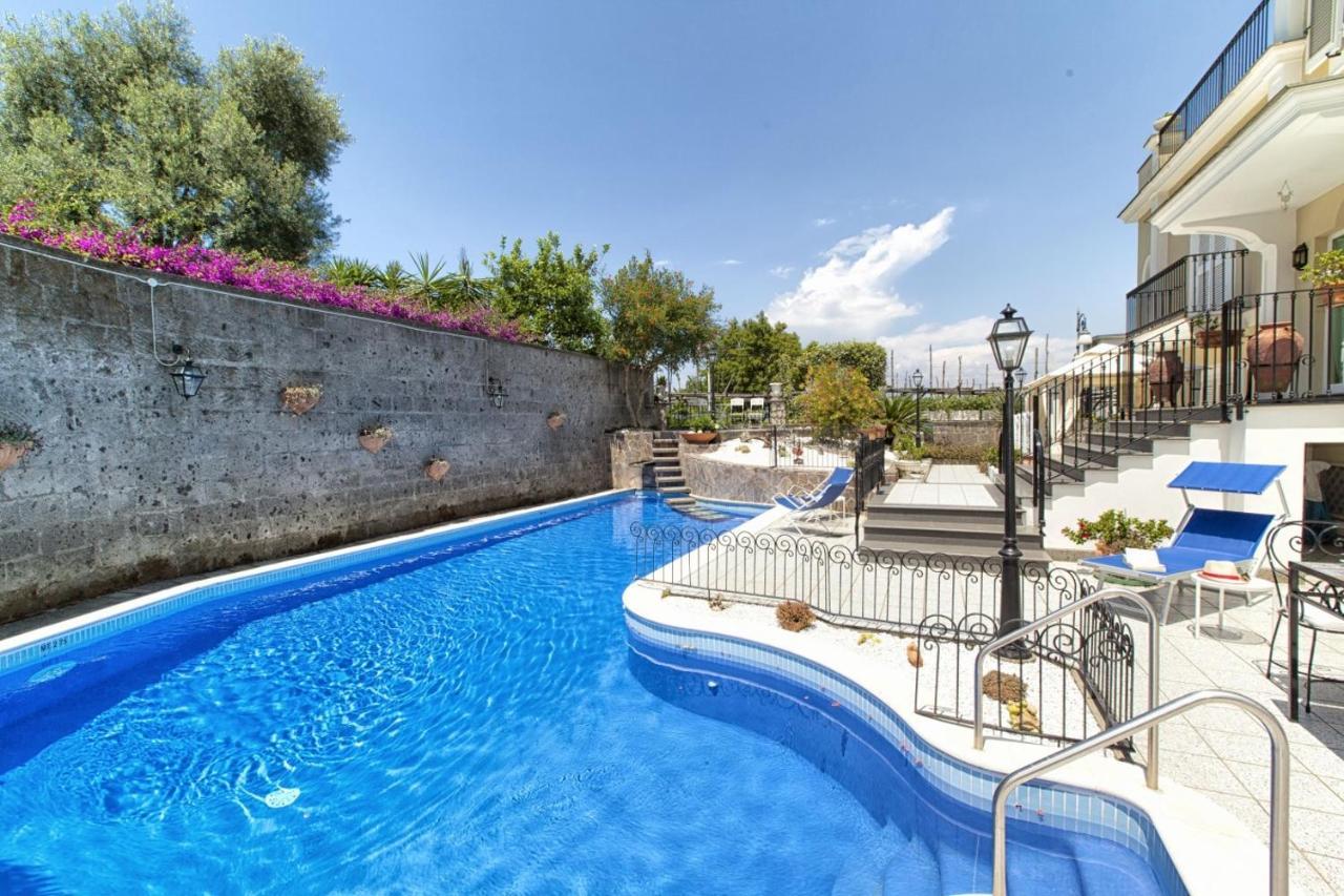 Villa Adriana Guesthouse Sorrento Bed & Breakfast *