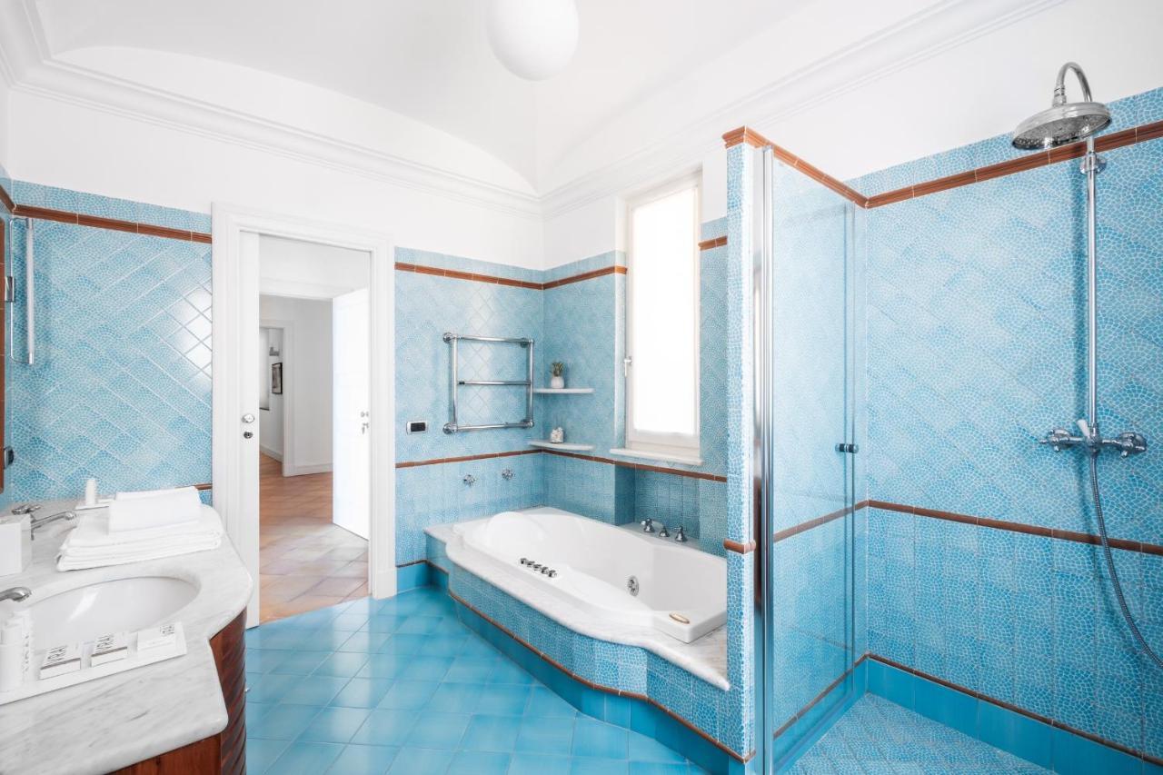 & Else Guest house