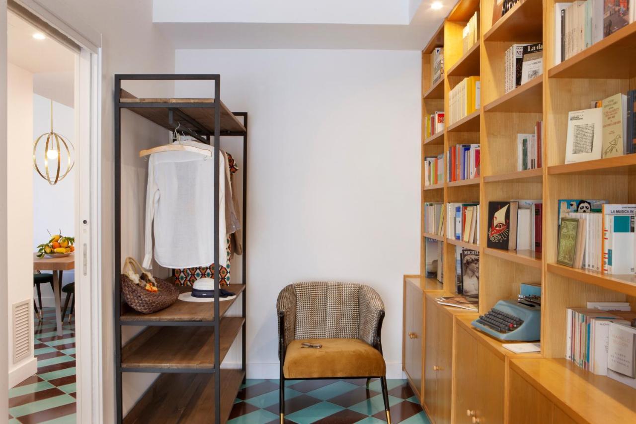 Apartment The Literary House