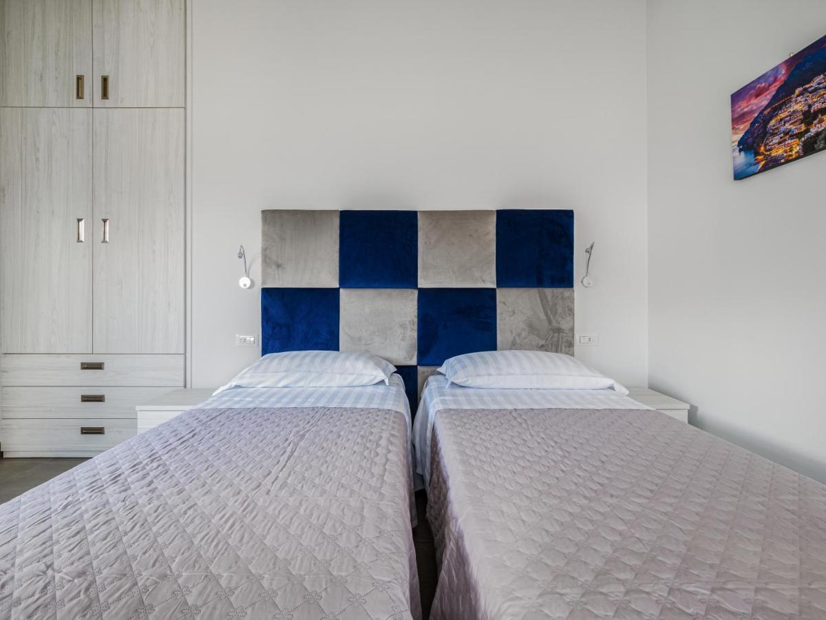 Azzurro Park - De Vivo Realty * Sorrento
