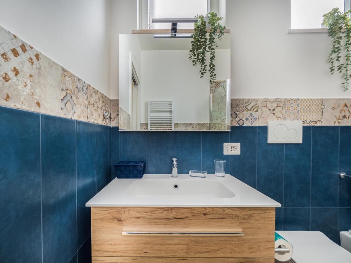 Azzurro Park - De Vivo Realty Apartamento *