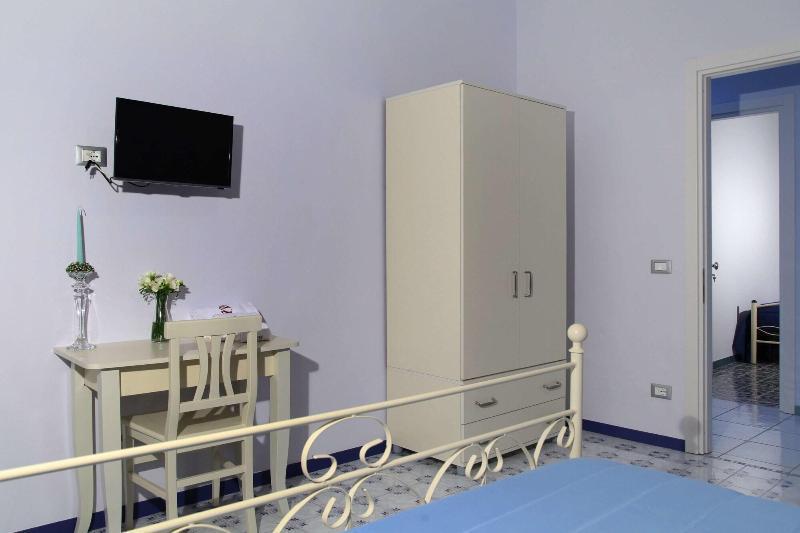 Bed & Breakfast The Reef 2*
