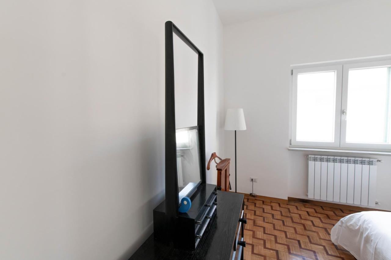 La Deliziosa Flat With Pool & Terrace Apartment