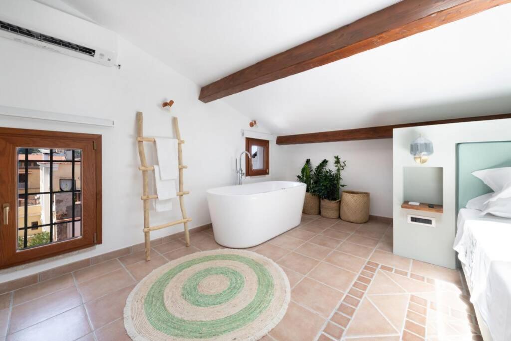 San Cesareo 44 Apartment *