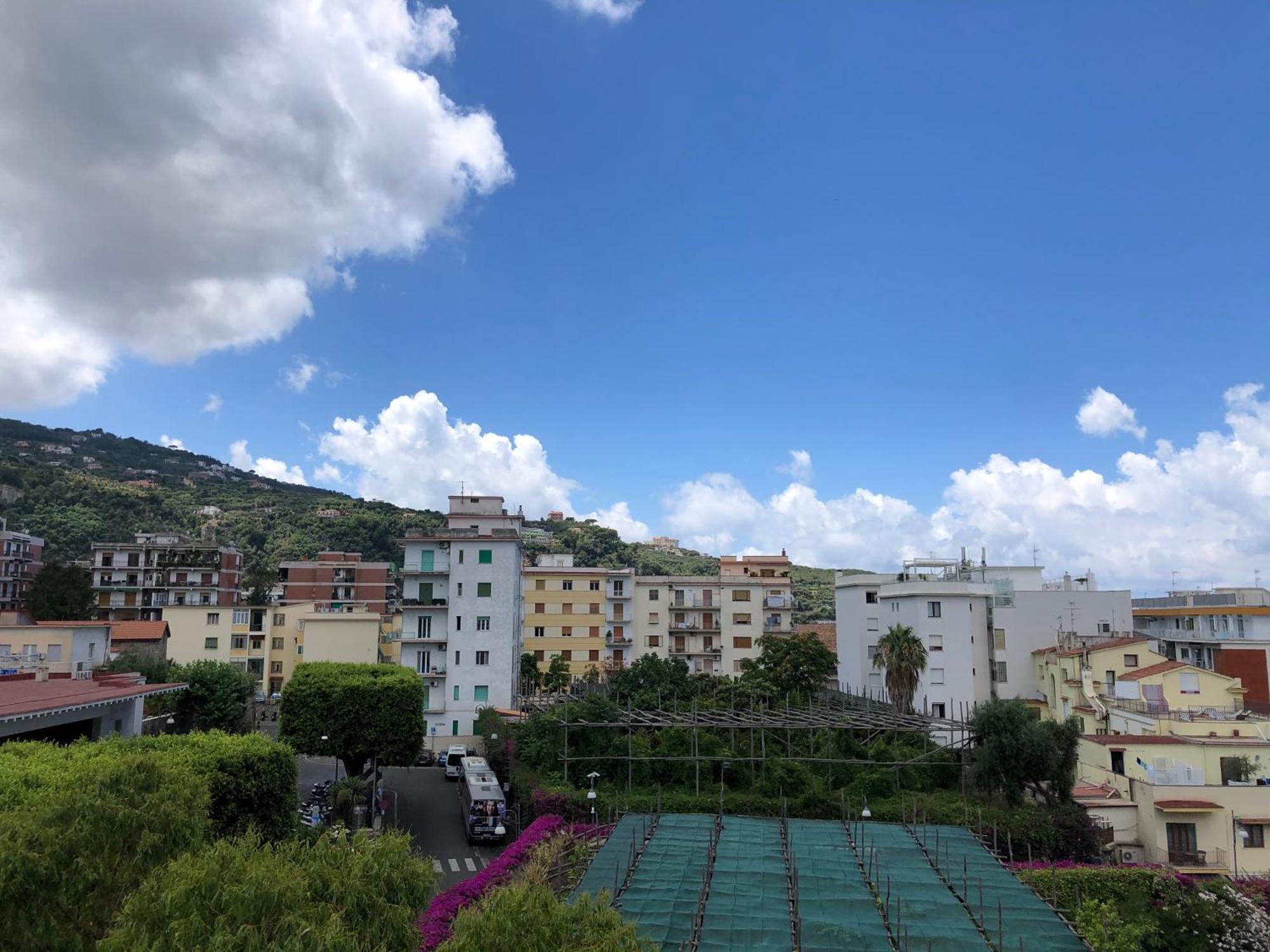 The Place Piazza Lauro *