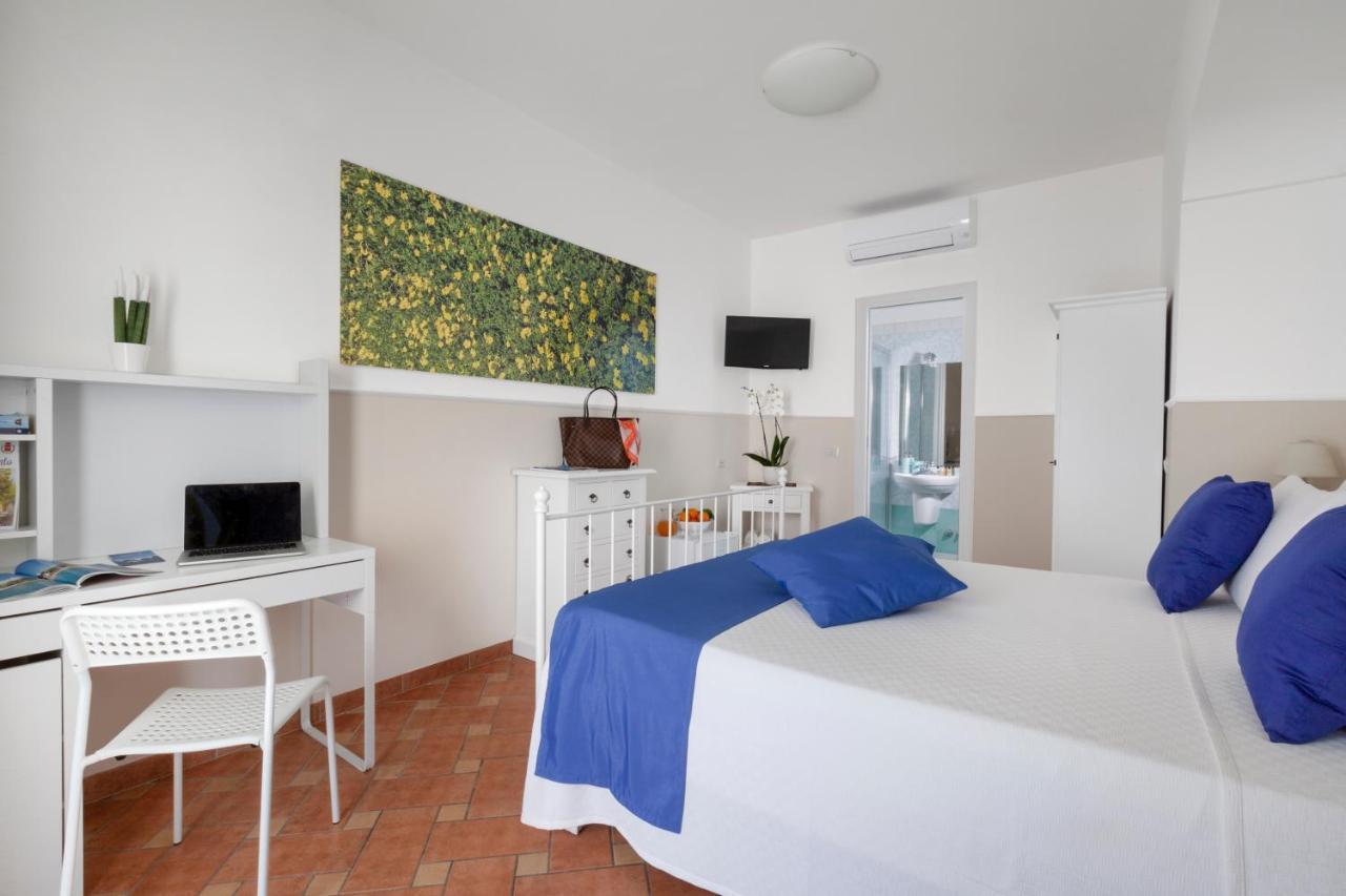 Bed & Breakfast Relais Santa Lucia Sorrento