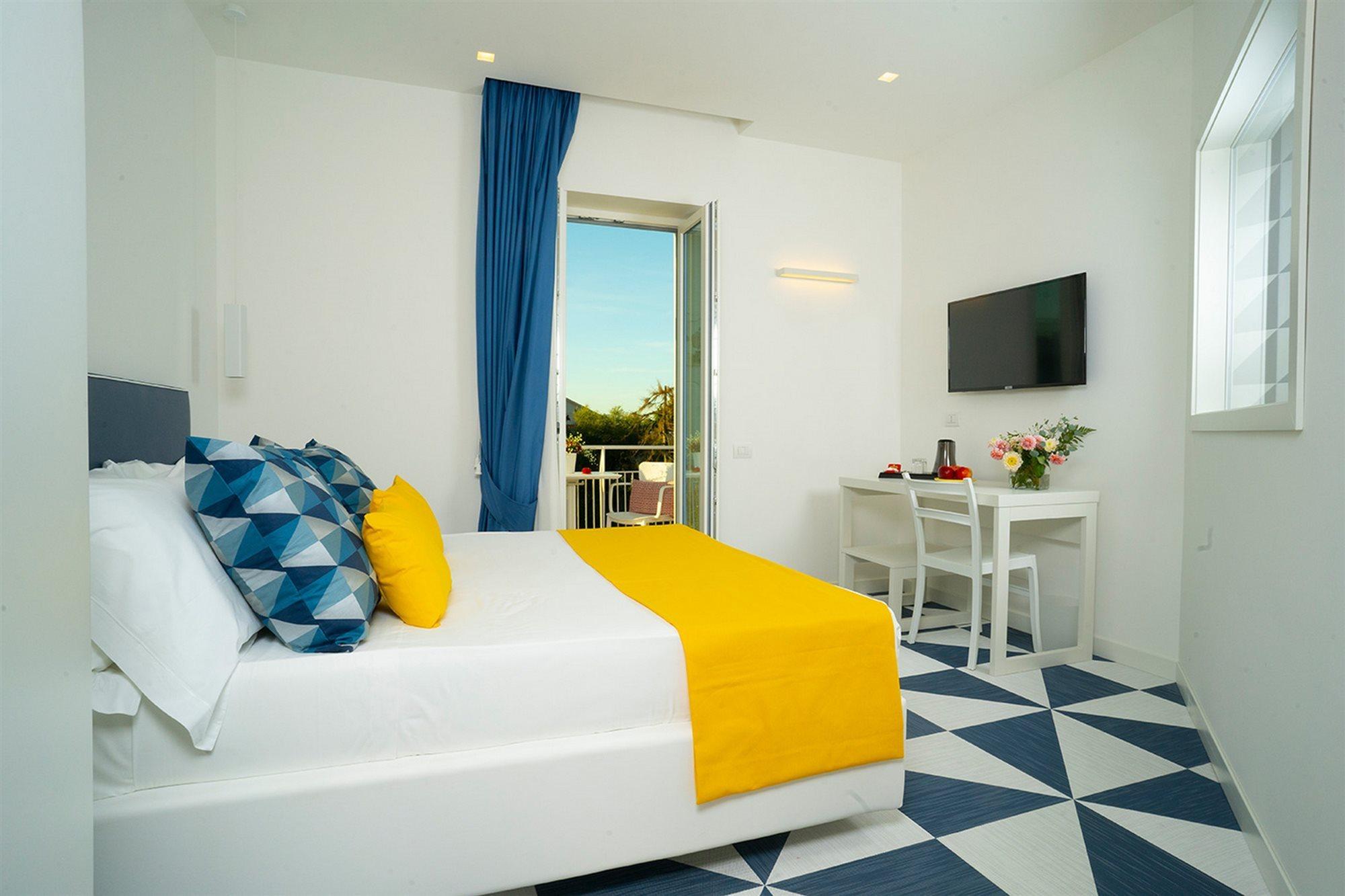 Cettina Boutique 2*
