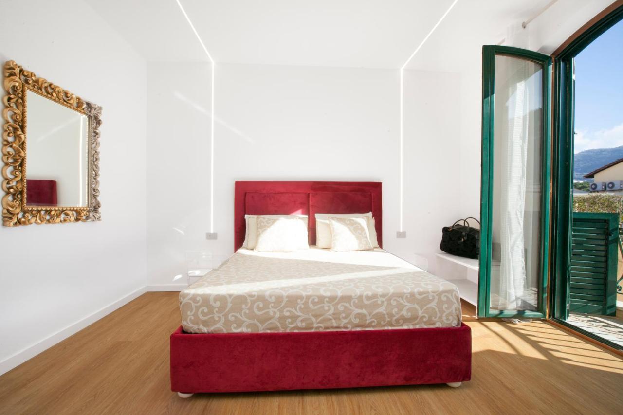 Apartment Sara Luxury 1 *