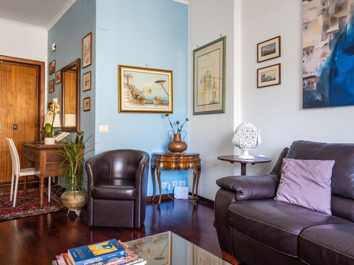 La E Bella - De Vivo Realty Apartment