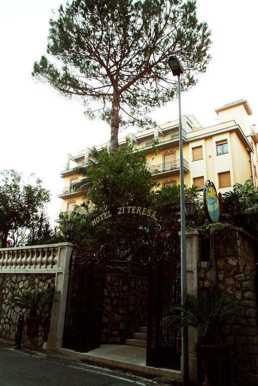 Zi' Teresa Hotel 4*