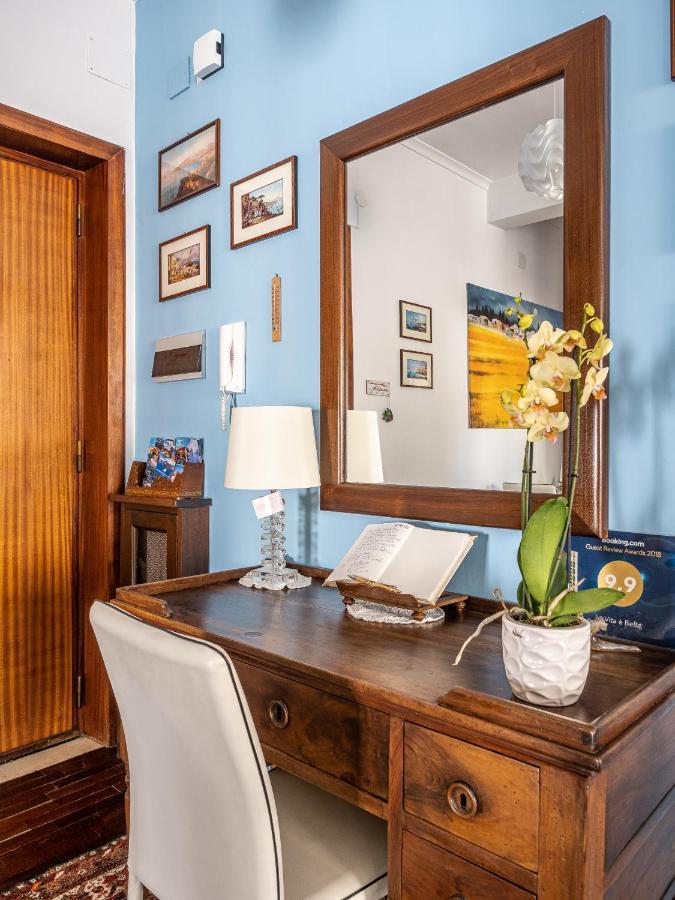 La E Bella - De Vivo Realty