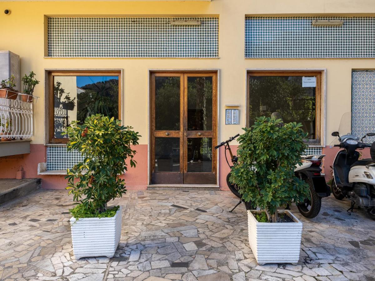 Apartment La E Bella - De Vivo Realty Sorrento