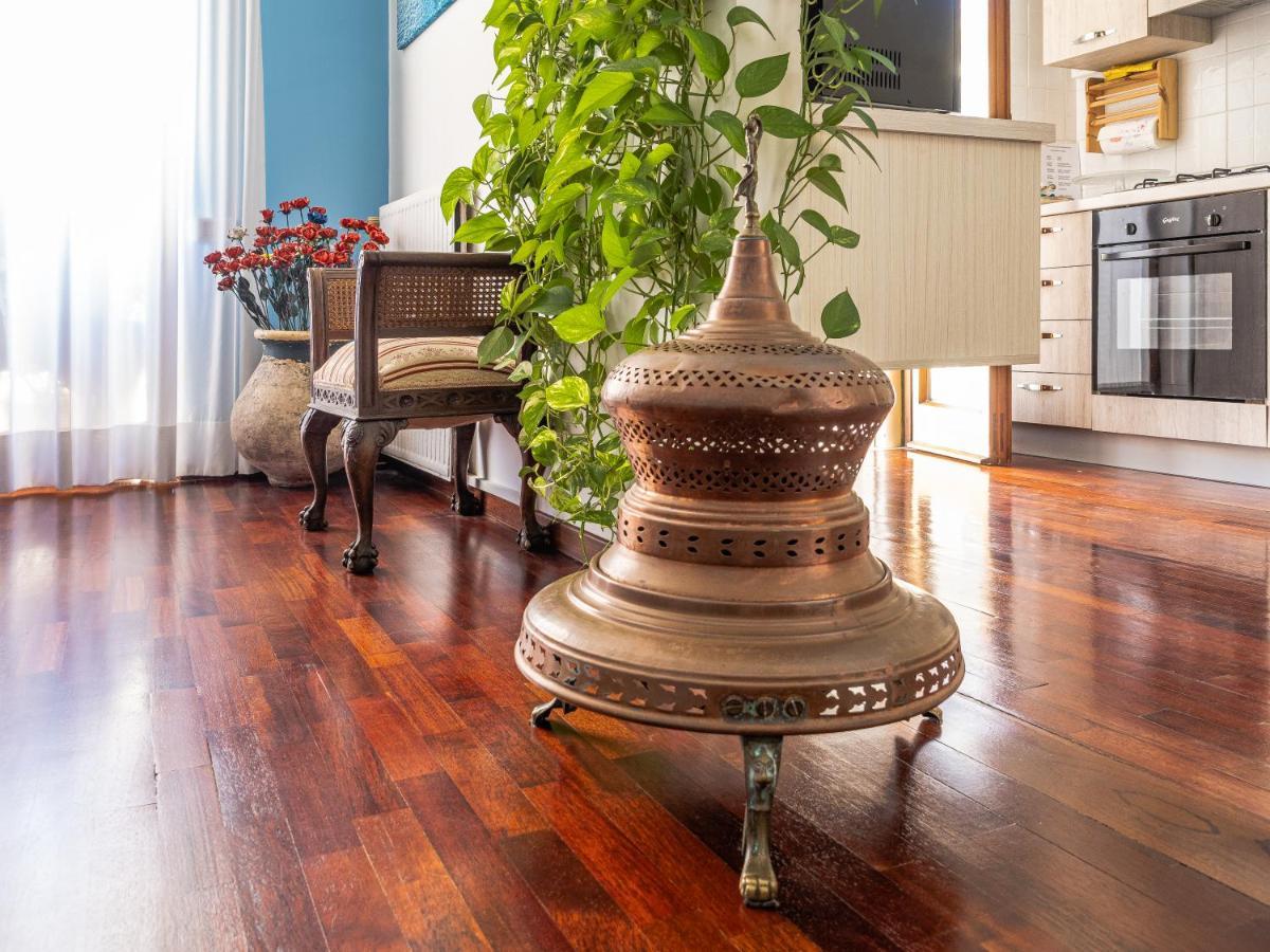 La E Bella - De Vivo Realty Apartment