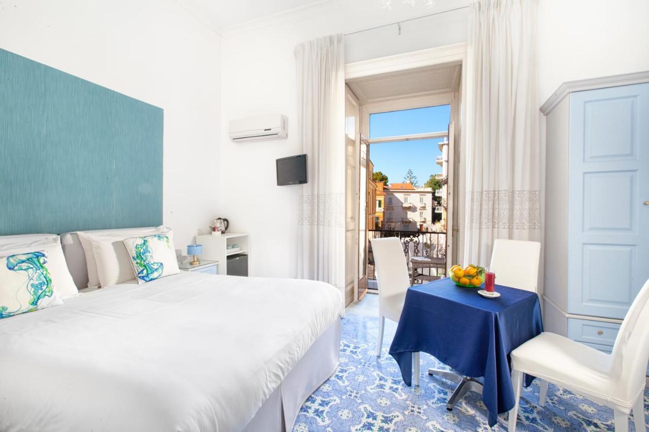 Bed & Breakfast Piazza Tasso Relais 2*