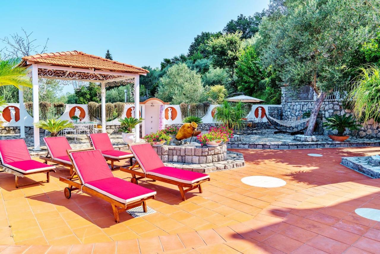 Villa Sara- Sea View Pool *