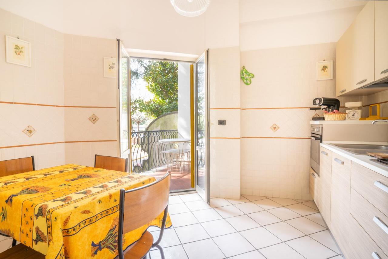 Pool Apartment