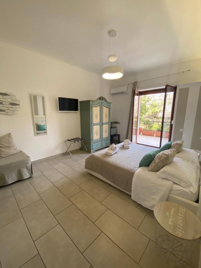 Lemon Bed & Breakfast 2*