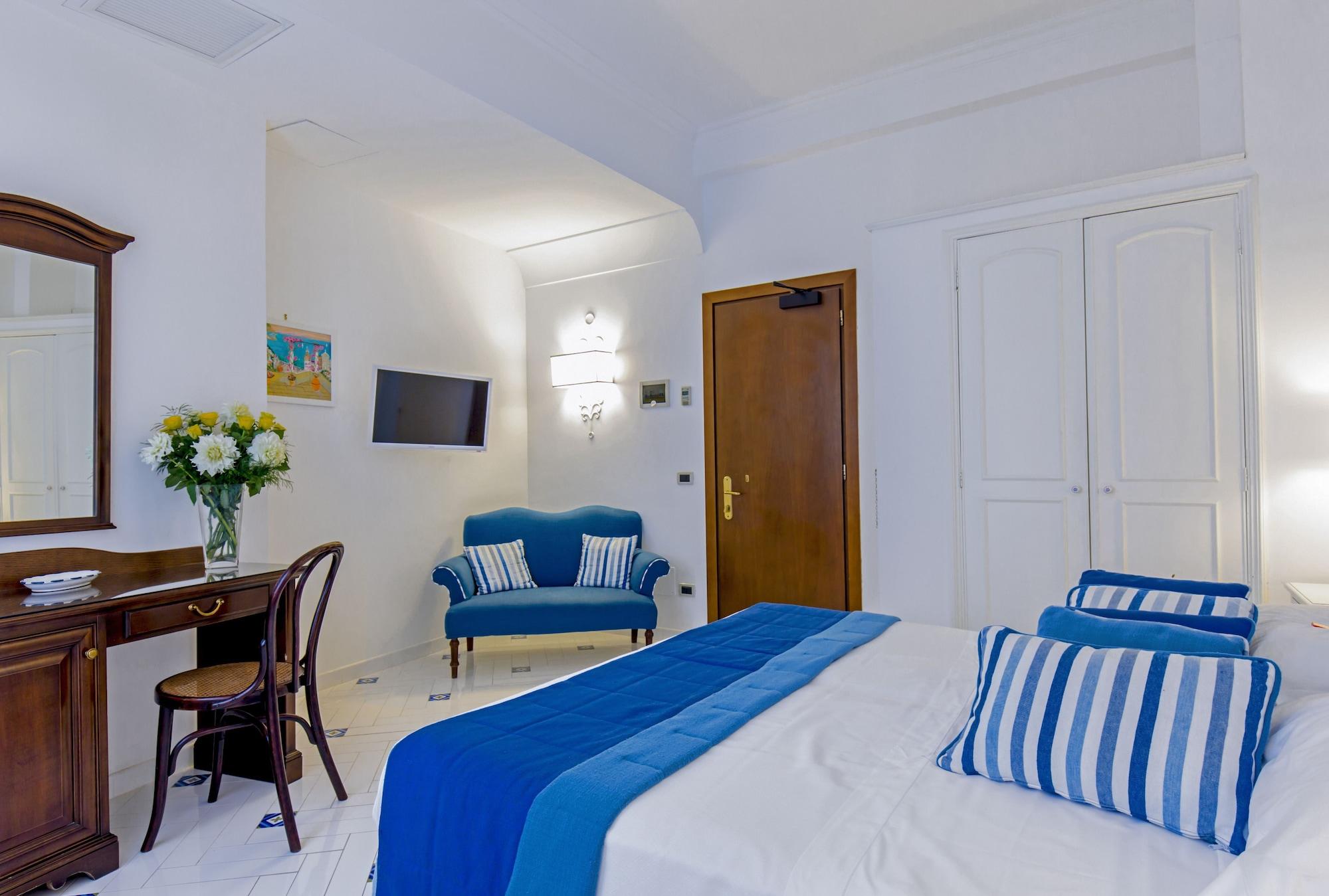 Hotel Di 3*