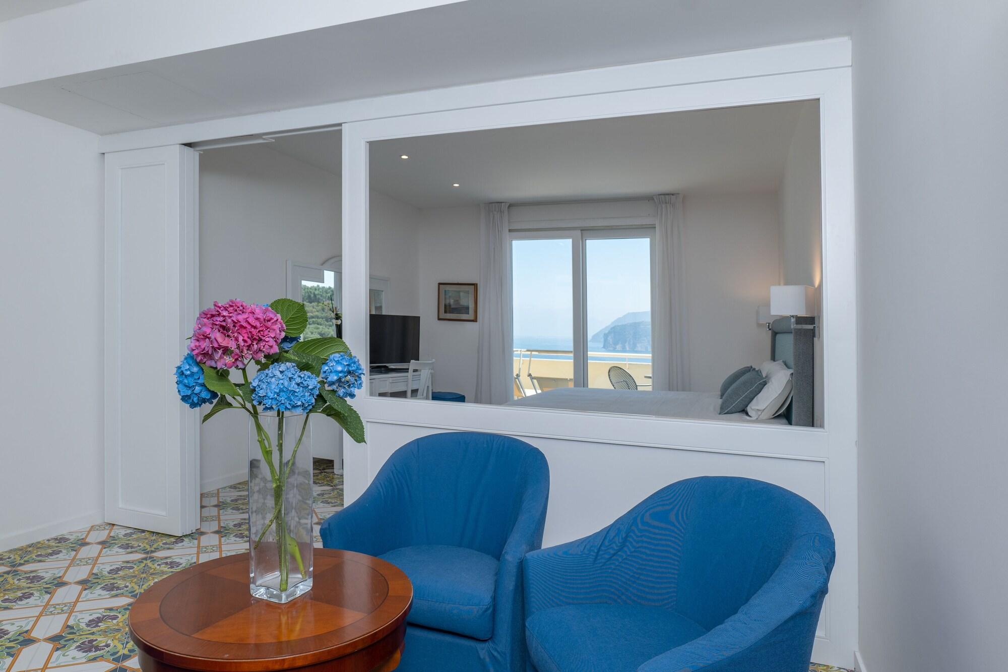 Grand Vesuvio Hotel