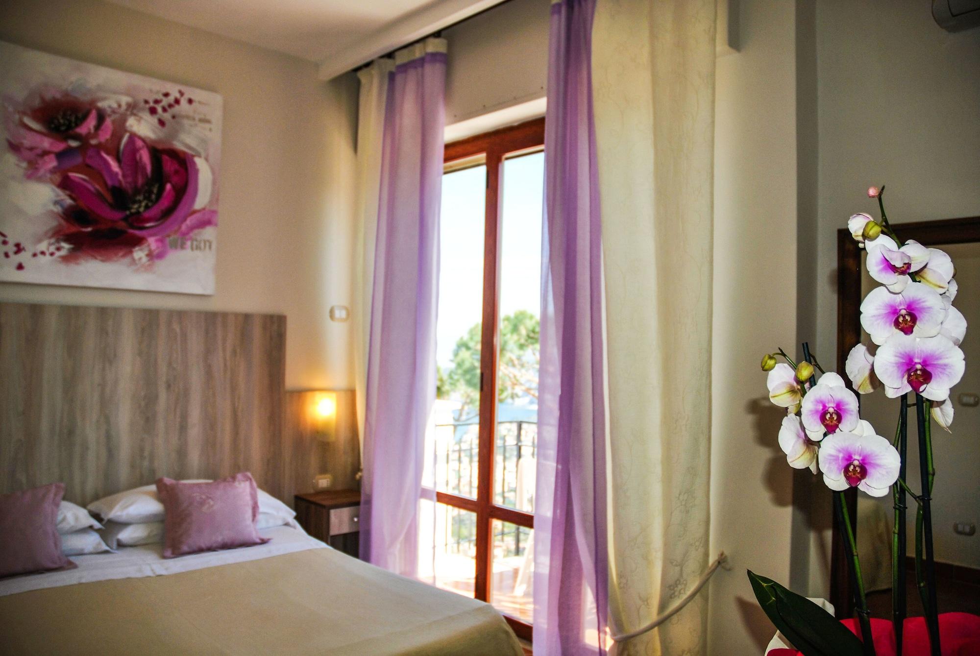 Hotel Fiorita 3*