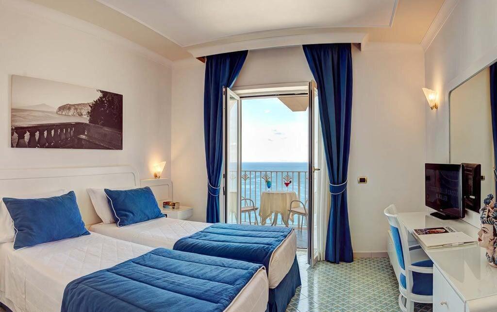 Hotel Grand Riviera
